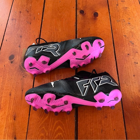 ***NWT*** PUMA WOMEN'S FUTURE 7 MATCH FG/AG SOCCER CLEATS - Picture 6 of 10